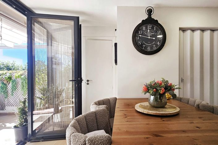 Image No.4-3 Bed Townhouse for sale