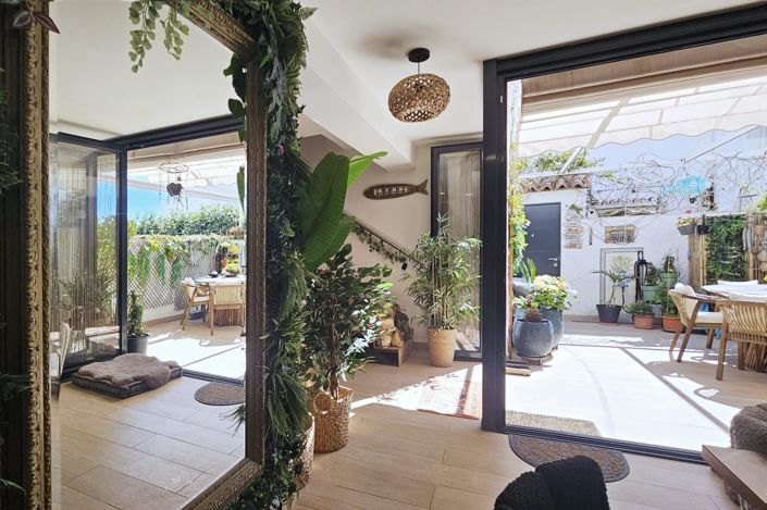 Image No.6-3 Bed Townhouse for sale