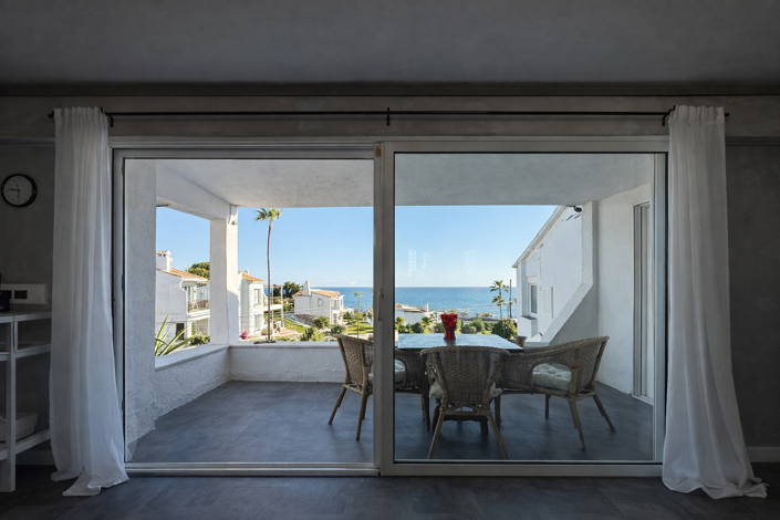 Image No.4-1 Bed Townhouse for sale