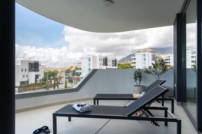 Image No.8-3 Bed Apartment for sale