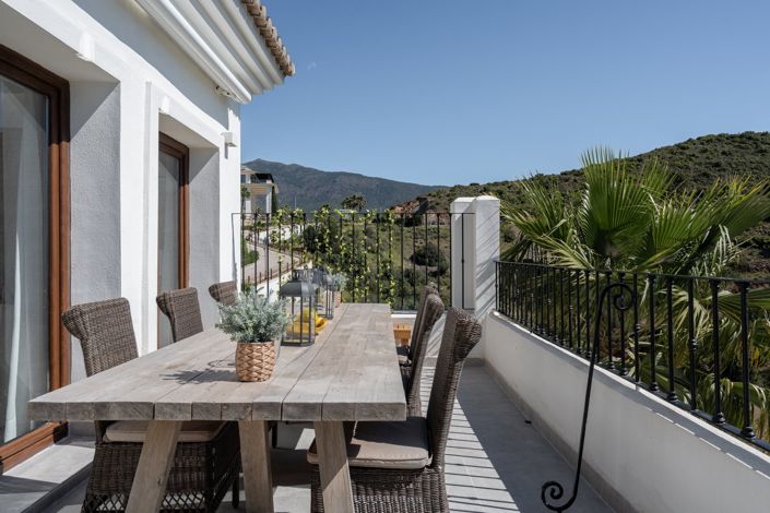 Image No.13-3 Bed House for sale