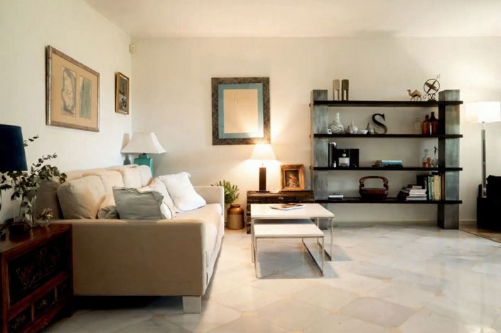 Image No.6-3 Bed House for sale