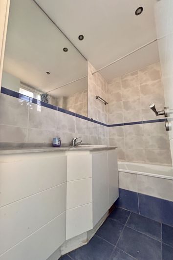 Image No.11-4 Bed Townhouse for sale