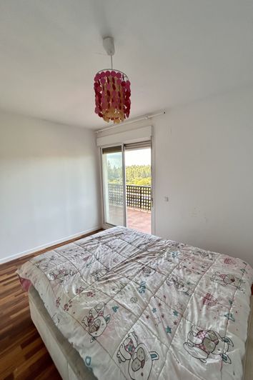 Image No.14-4 Bed Townhouse for sale