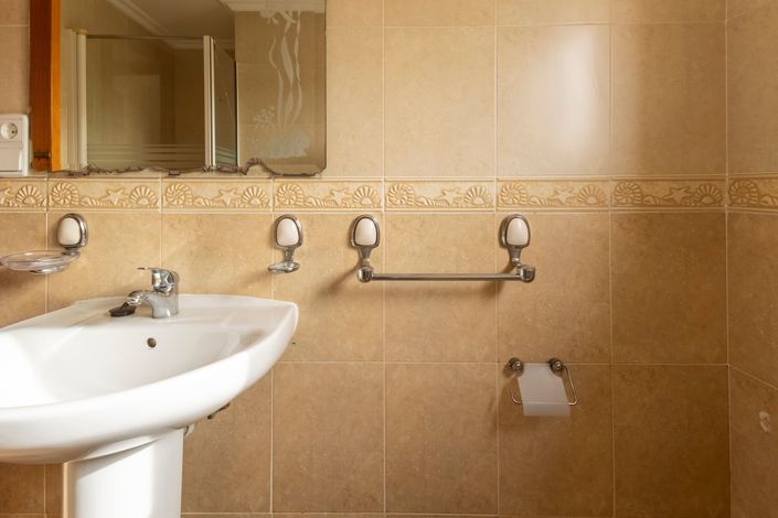 Image No.10-3 Bed Apartment for sale