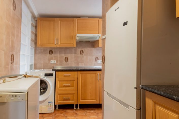 Image No.20-3 Bed Apartment for sale