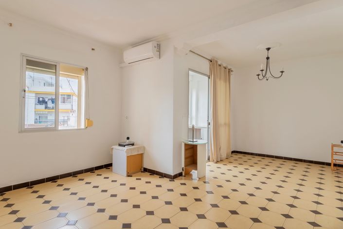 Image No.24-3 Bed Apartment for sale