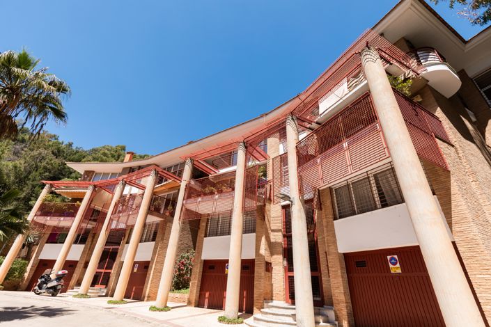 Image No.28-3 Bed House for sale