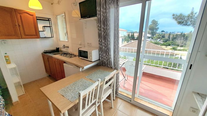 Image No.12-24 Bed Property for sale