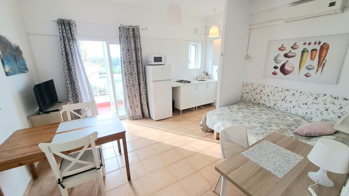 Image No.16-24 Bed Property for sale