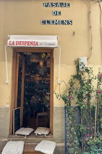 Image No.10-1 Bed Apartment for sale