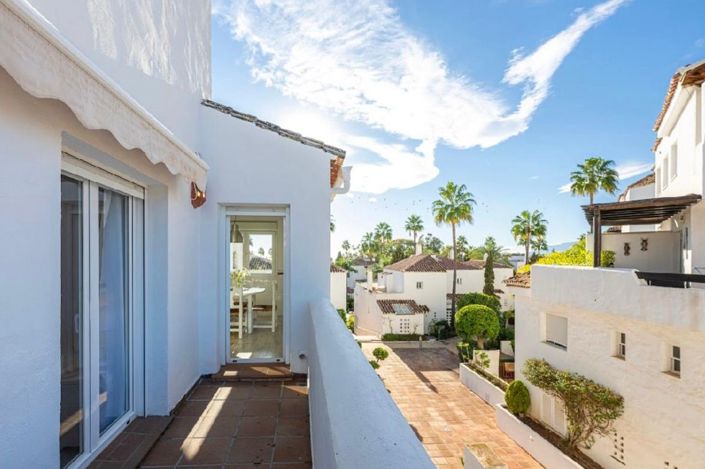 Image No.18-4 Bed Apartment for sale