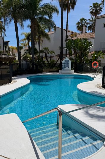 Image No.2-4 Bed Apartment for sale