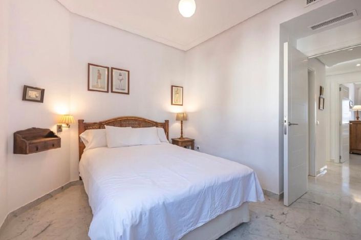 Image No.30-4 Bed Apartment for sale