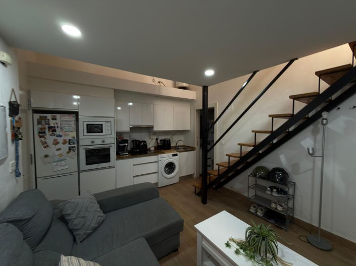 Image No.4-2 Bed Townhouse for sale