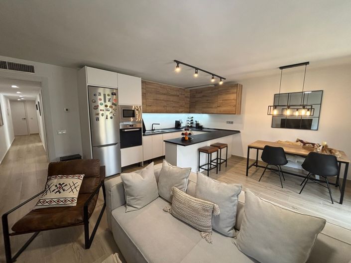 Image No.13-3 Bed Apartment for sale