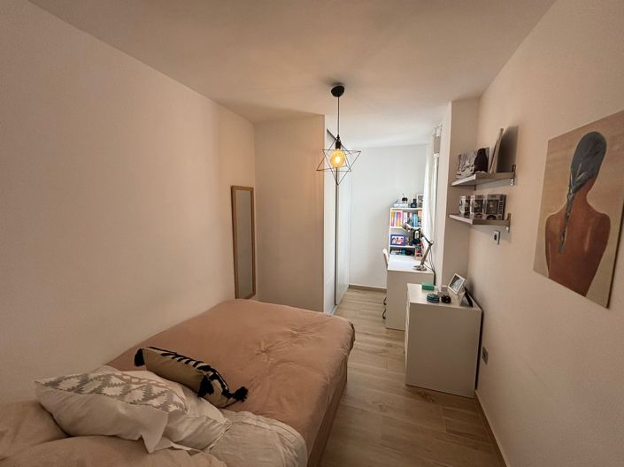 Image No.2-3 Bed Apartment for sale