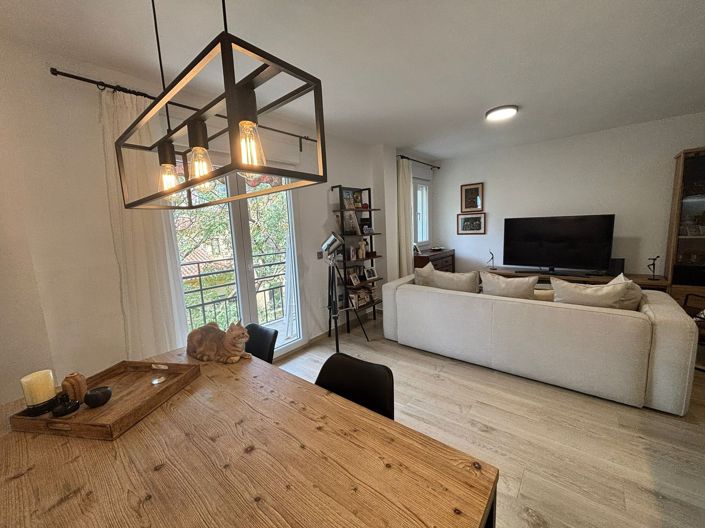 Image No.8-3 Bed Apartment for sale