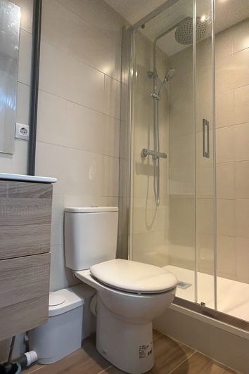 Image No.17-3 Bed Apartment for sale