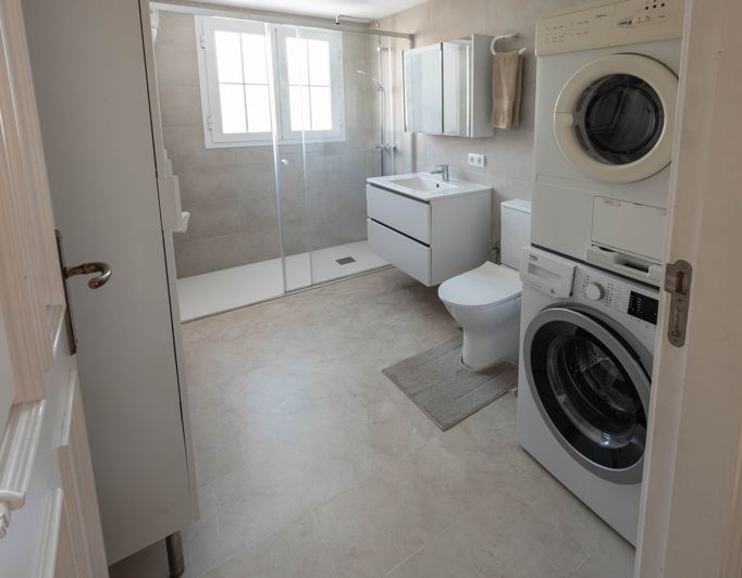 Image No.13-3 Bed Penthouse for sale