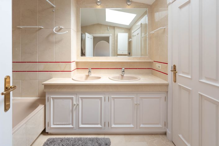 Image No.14-3 Bed Penthouse for sale