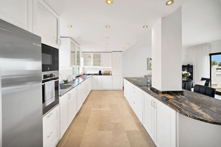 Image No.29-3 Bed Penthouse for sale