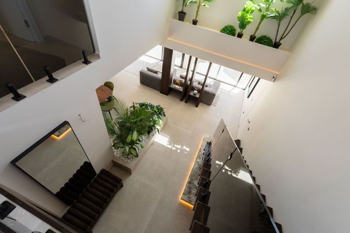 Image No.17-6 Bed Villa for sale