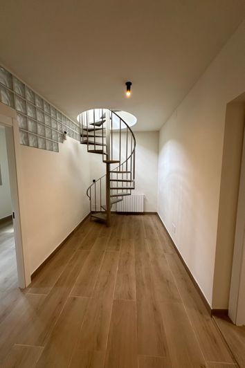 Image No.23-4 Bed House for sale