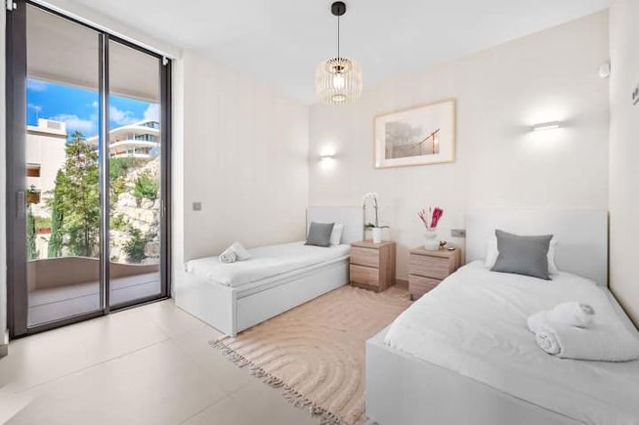 Image No.21-2 Bed Apartment for sale