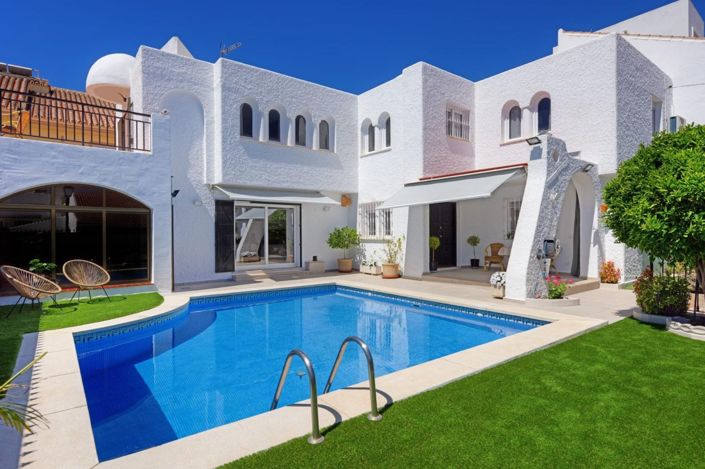 Image No.3-3 Bed House for sale