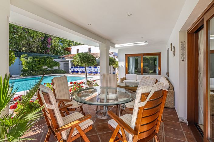 Image No.29-5 Bed Villa for sale
