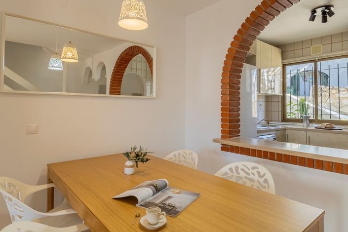 Image No.23-2 Bed Apartment for sale