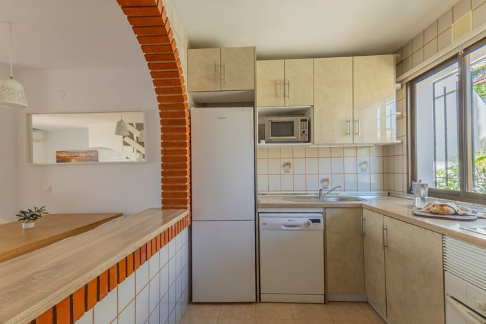 Image No.25-2 Bed Apartment for sale
