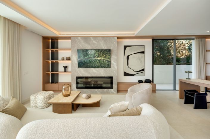 Image No.6-5 Bed Villa for sale
