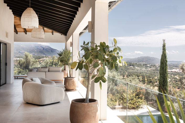 Image No.4-5 Bed House for sale