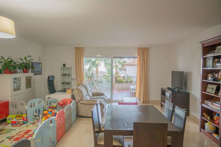 Image No.12-2 Bed Apartment for sale