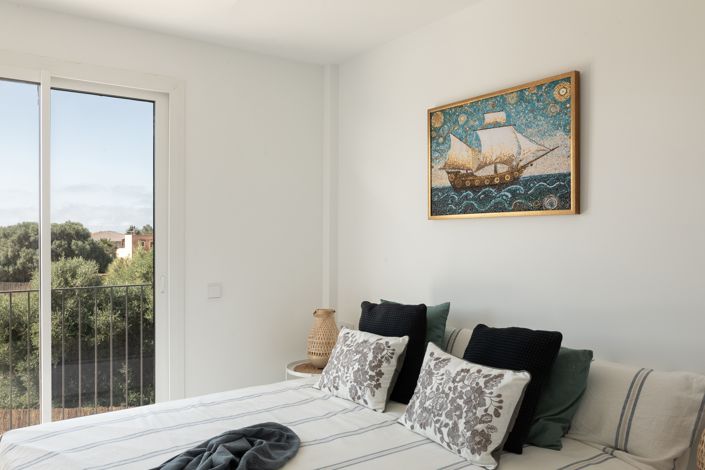 Image No.17-3 Bed House for sale