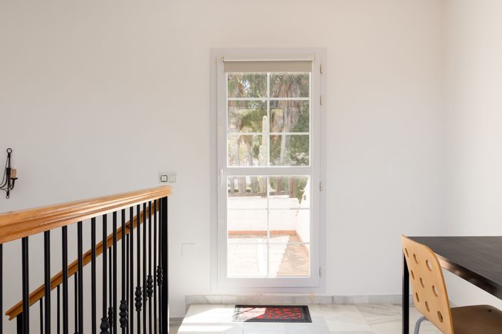 Image No.16-2 Bed House for sale