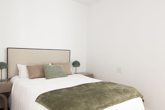 Image No.16-2 Bed Apartment for sale