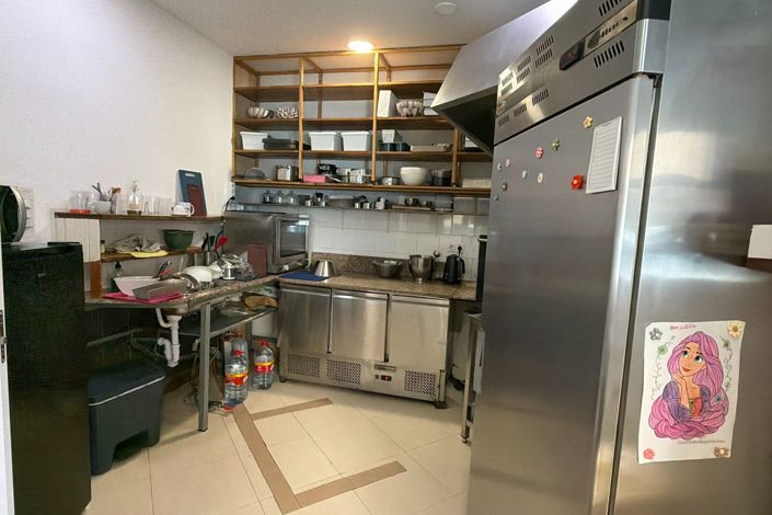 Image No.3-1 Bed Commercial for sale