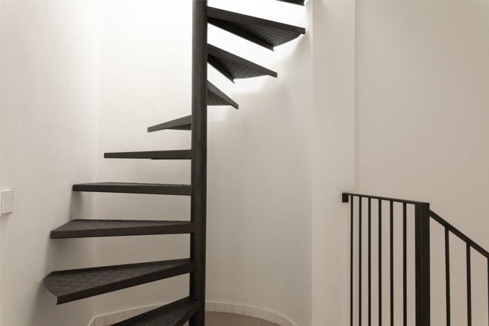 Image No.24-2 Bed House for sale
