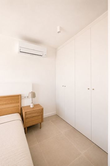 Image No.8-5 Bed Apartment for sale