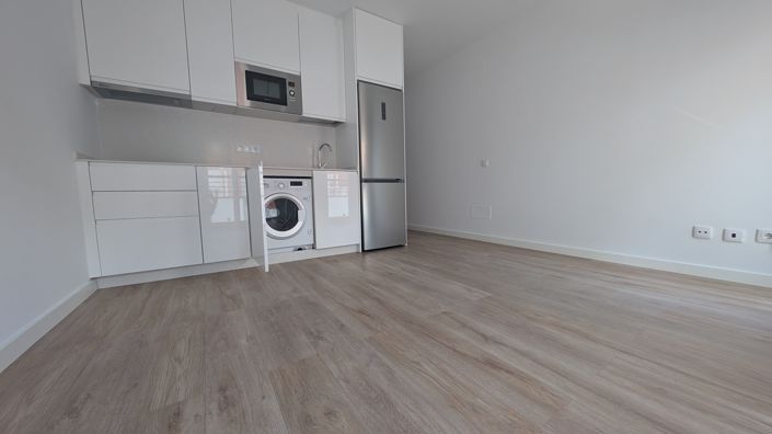 Image No.2-2 Bed Apartment for sale