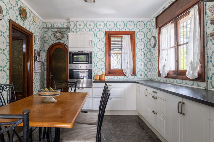 Image No.23-6 Bed House for sale