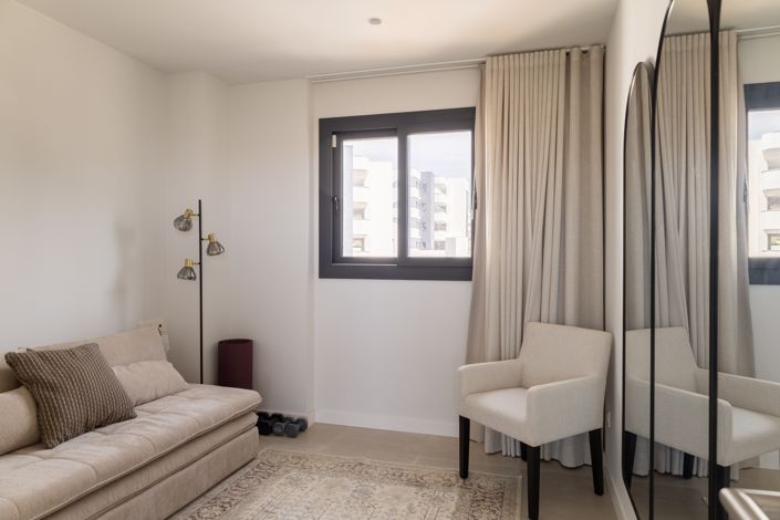 Image No.19-2 Bed Apartment for sale