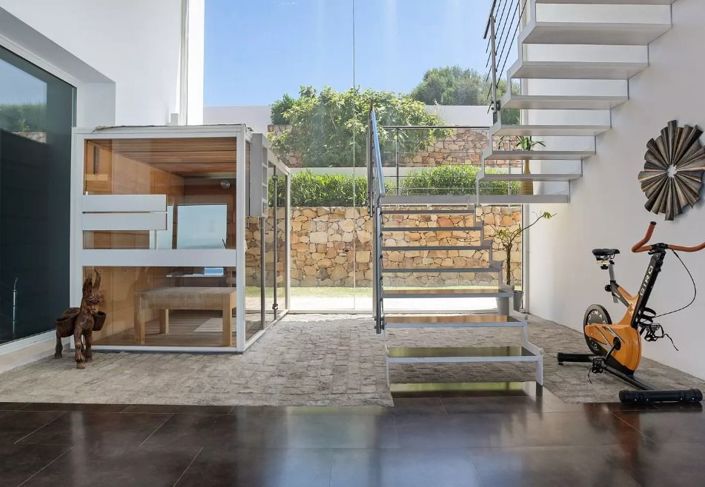 Image No.10-4 Bed Villa for sale