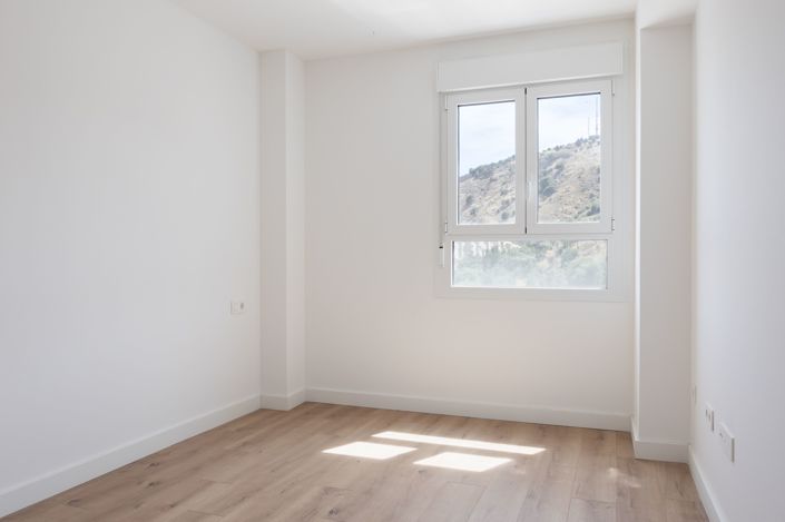 Image No.19-2 Bed Apartment for sale