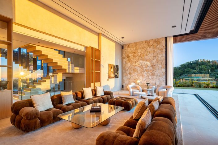 Image No.19-6 Bed Villa for sale