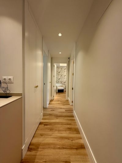 Image No.24-2 Bed Apartment for sale
