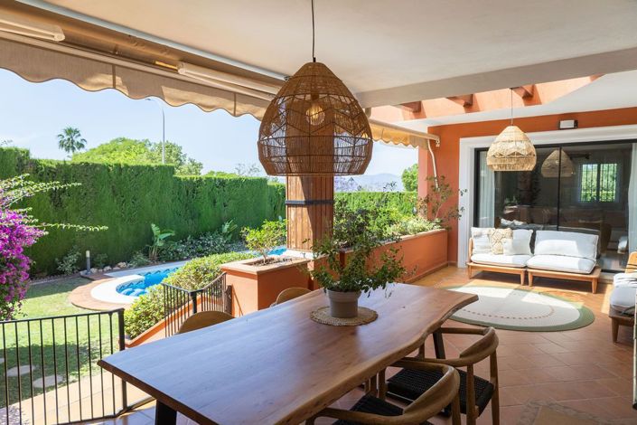 Image No.22-5 Bed House for sale